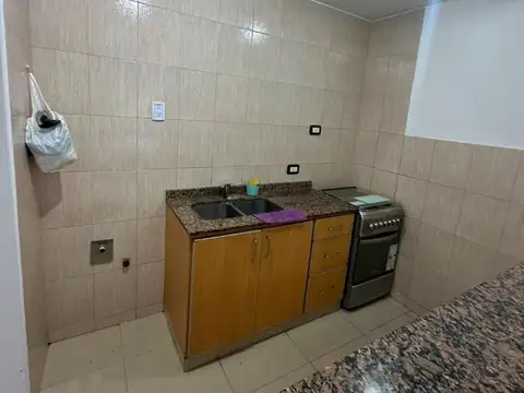 Departamento en Alquiler en Villa Ballester, $ 770.000