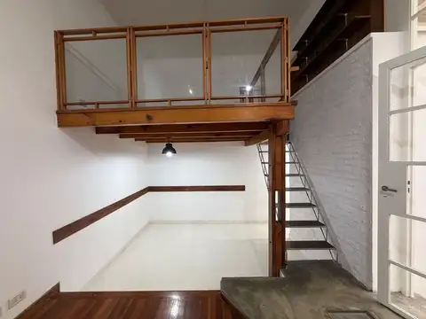 Depto Tipo Casa en Venta de 1 dormitorio