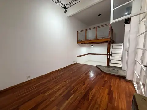 Depto Tipo Casa en Venta de 2 ambientes