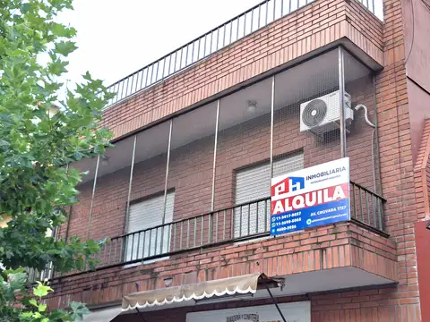 Departamento 4 amb en alquiler en Villa Lugano