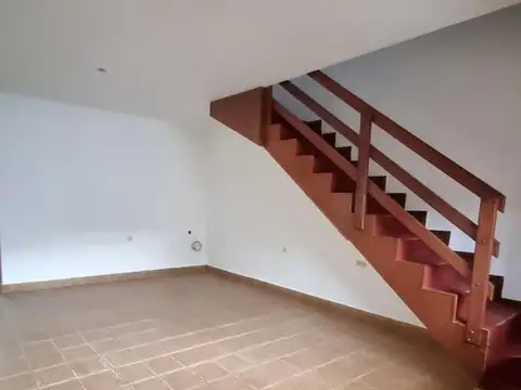 Casa en Alquiler en Luis Agote, $ 1.100.000