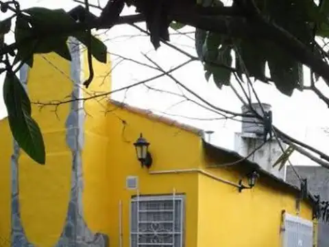 Casa - Venta - Argentina, Lobos