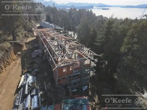 Departamento en venta ,1 ambiente con vistas al lago en Av.  Pioneros km1  - San Carlos De Bariloche