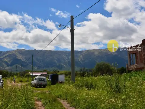 LOTE DE 1600M2 EN MERLO