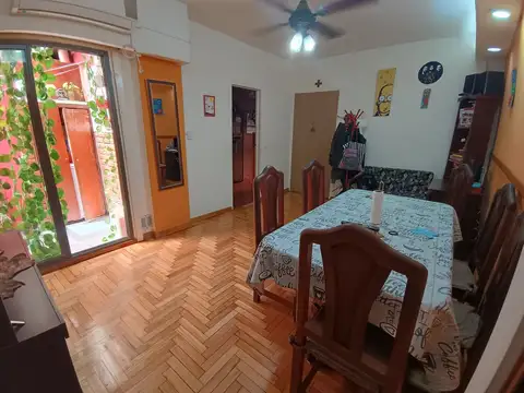 MALABIA 200, Piso 1