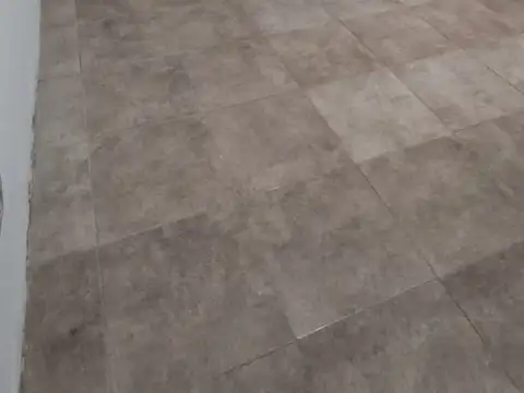 Sargento palma 1400, Piso pb