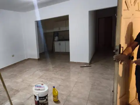 Sargento palma 1400, Piso pb