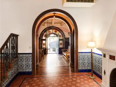 Venta Casa PU 6 Dorm Escritorio Fondo Gje Pocitos