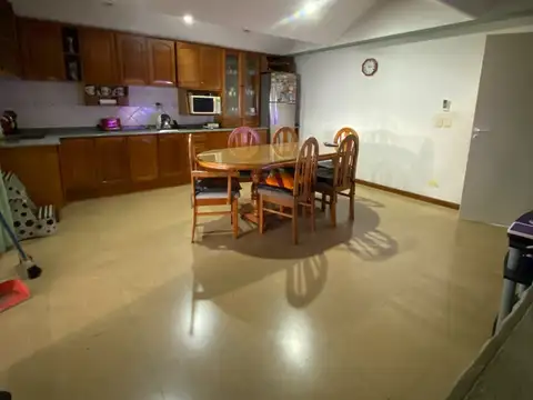 Departamento 5 ambientes con 1 baño