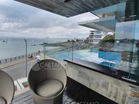 Venta apartamento 3 dormitorios + dependencia en Puerto Punta del Este 