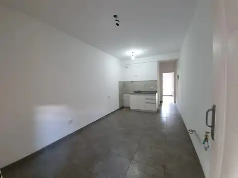 Gral. Lavalle 1700 100