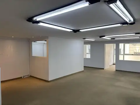 Oficina en Alquiler en San Nicolás, $ 700.000