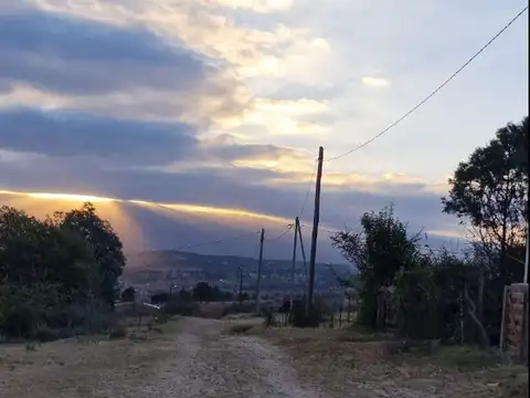 TERRENO 1200 MTS2 EN VILLA YACANTO DE CALAMUCHITA