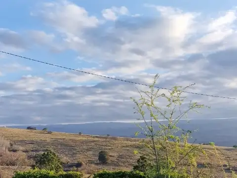 TERRENO 1200 MTS2 EN VILLA YACANTO DE CALAMUCHITA