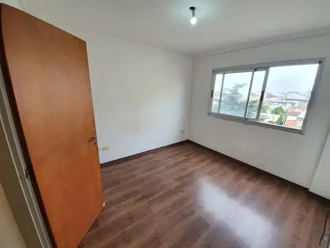 Departamento en Alquiler en Avellaneda, $ 500.000