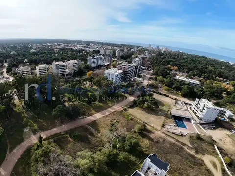 Lote Multifamiliar en Venta en Pinamar Zona Nayades