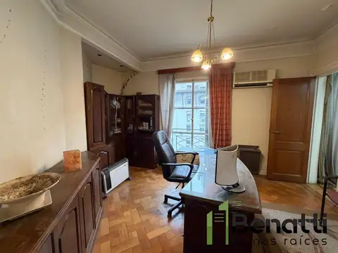 Oficina en Venta 90 años