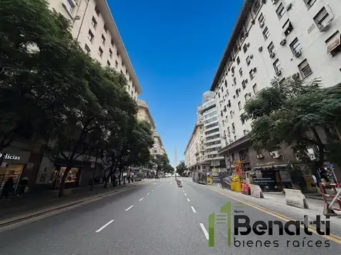 Av Pte Roque Saenz Pena 800, Piso 7