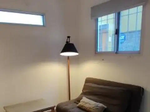ALQUILER UN DORMITORIO DE PASILLO AMOBLADO