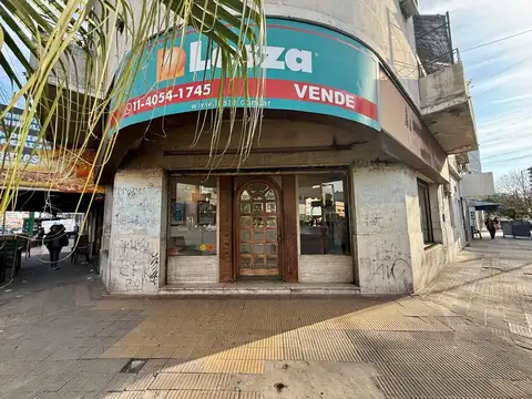 Local - Lanús