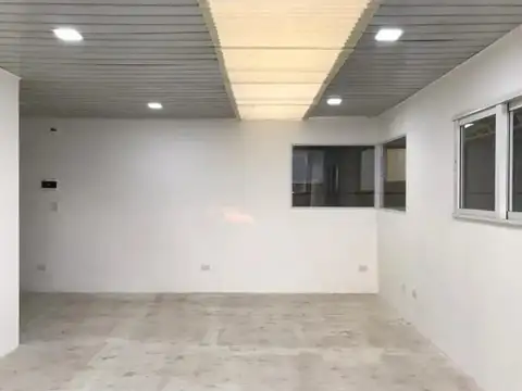 Galpon en Alquiler en Maquinista F Savio, $ 3.150.000