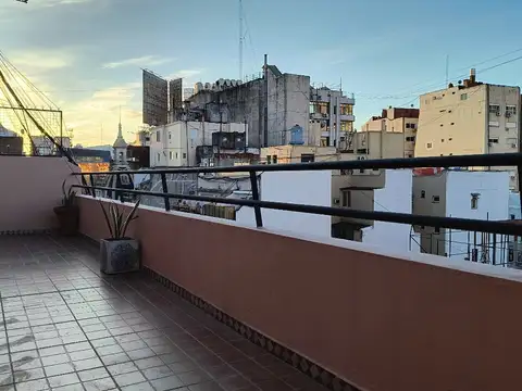 Marcelo Torcuato De Alvear 900, Piso 10