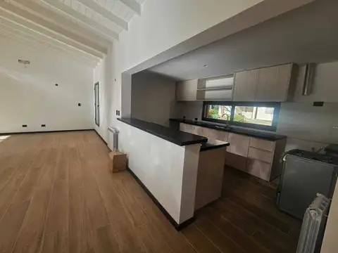 Comodoro Rivadavia 100