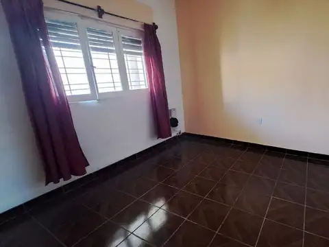 Venta Casa 3 amb, parque, más dpto, El Palomar