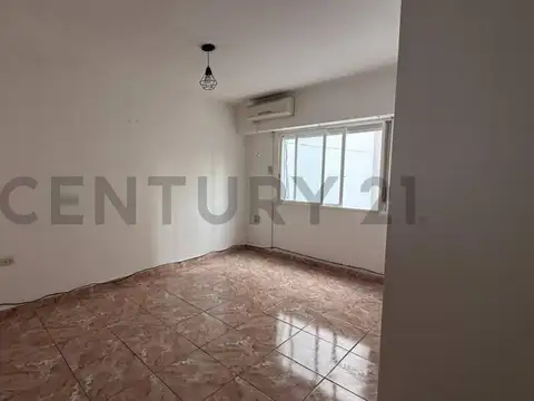 Departamento en Alquiler en Zona Sur, $ 450.000