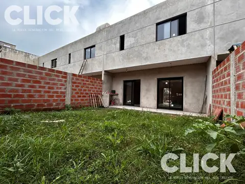 Casa en Venta en Don Torcuato, USD 160.000