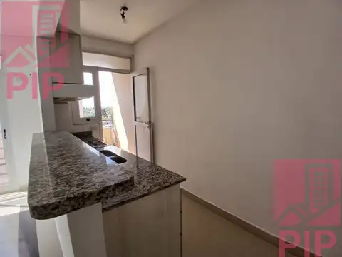 Departamento en Alquiler en Ramos Mejia, $ 750.000