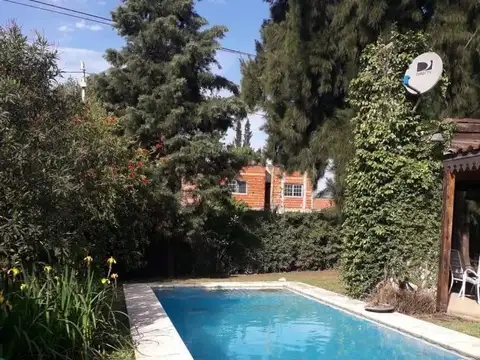 casa de 3 ambientes en alquiler barrio La Candela Pilar 