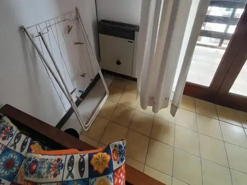 DEPTO 2 AMB C/COCHERA  LA PERLA