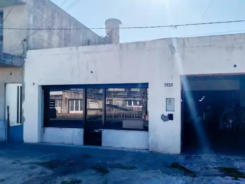 Galpon en Venta en Bella Vista, USD 82.000