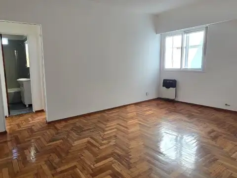 HAEDO 1570 Piso 5 Departamento C