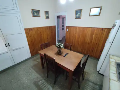 Depto Tipo Casa en Venta 40 años