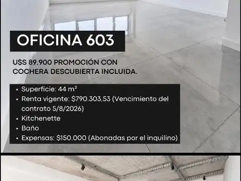 Oficina con cochera en excelente edificio