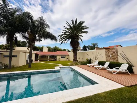 Casa en Venta en Villa Belgrano, USD 349.000