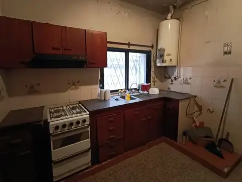 Casa 3 ambientes con 2 baños