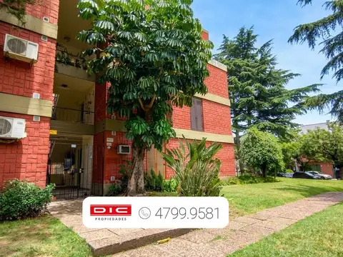 Departamento 4 ambientes Venta - Olivos-Uzal/Panam.