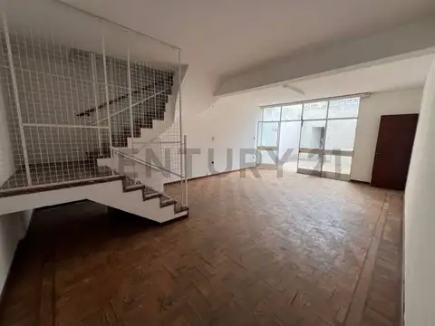 ALQUILER DE CASA EN LA PLATA