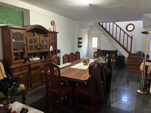 Casa en Alquiler de 3 dormitorios