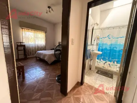Casa 3 ambientes con 1 baño