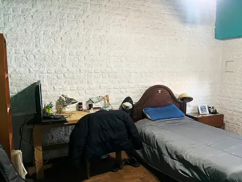 Depto Tipo Casa en Venta con 1 cocheras