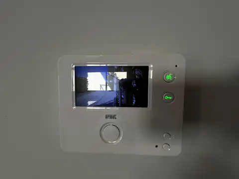 Departamento Duplex 4 ambientes en 25 de mayo 1600 1° C- S.Martin(Ctro)