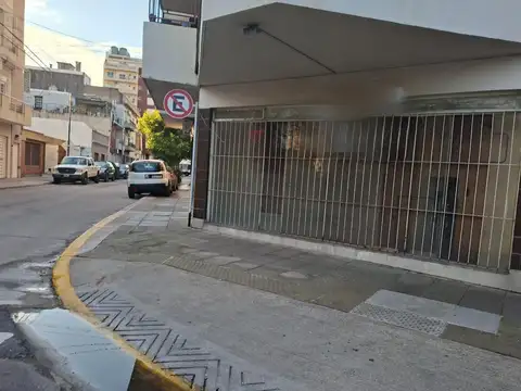 Local en Alquiler en Villa Pueyrredon, $ 890.000