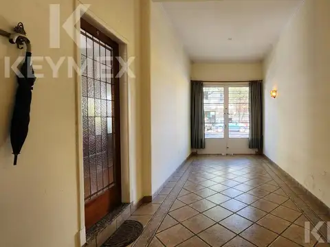 Depto Tipo Casa en Venta 60 años