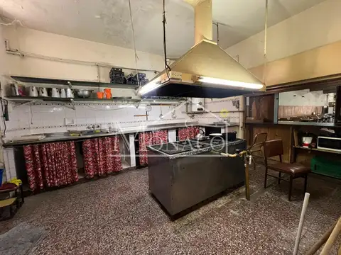 Local en Venta Via Pública