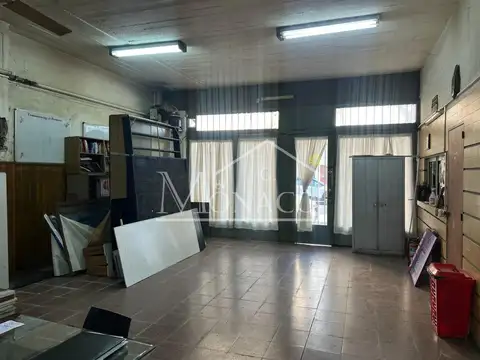 Local en Venta en Villa Luro, USD 390.000