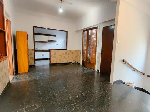 PASAJE BEIRO  al 900